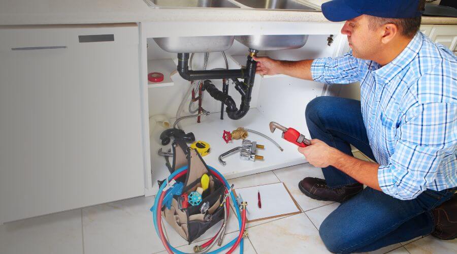 Professional septic tank pumping in Lanark Village, FL